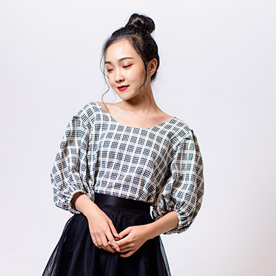 鄉間組曲-後綁帶膨袖上衣